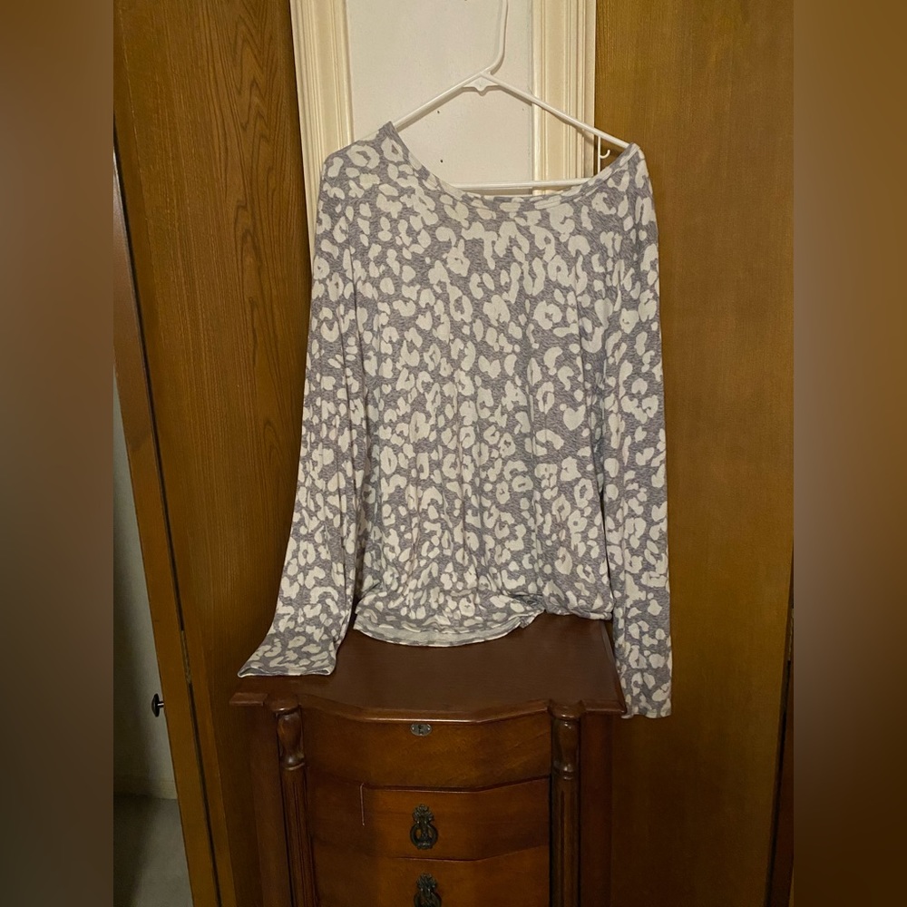 Cheetah print tunic long sleeve. Barely worn